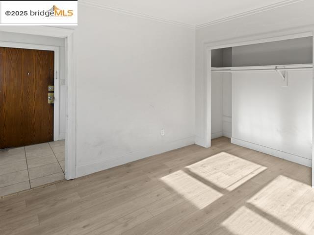 1556 78th Avenue Oakland, CA 94621 - Photo 10 of 11 a view of an empty room