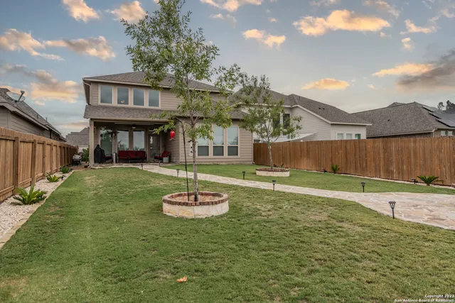 $2,950 | 14026 Blind Bandit Creek, San Antonio, TX 78254