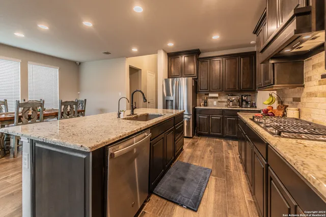 $2,950 | 14026 Blind Bandit Creek, San Antonio, TX 78254