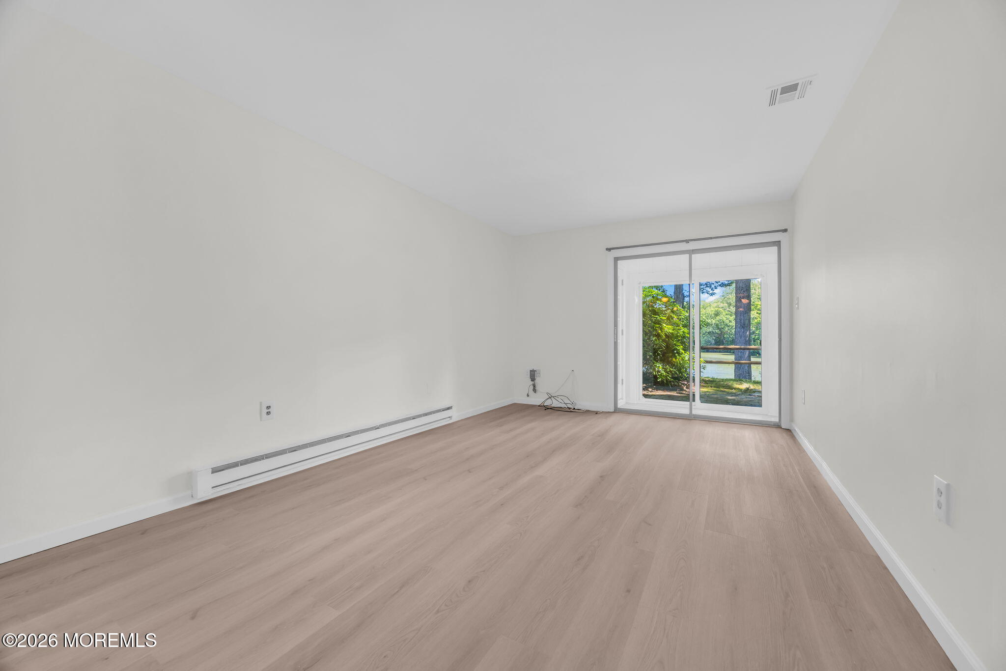 46 Friendship Court Red Bank, NJ 07701 - Photo 16 of 34 12-web-or-mls-2M1A2063