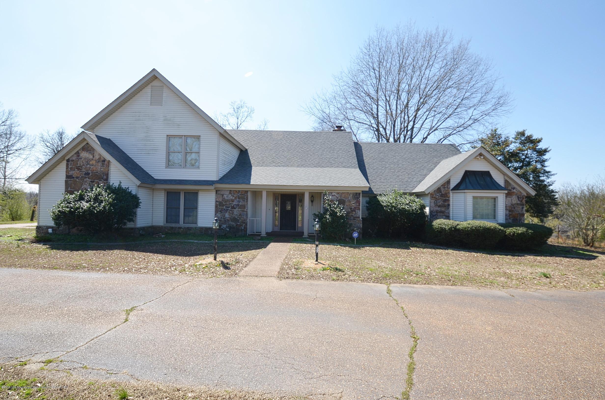 3265 Getwell Road South Hernando, MS 38632 - Photo 1 of 33 Front of home