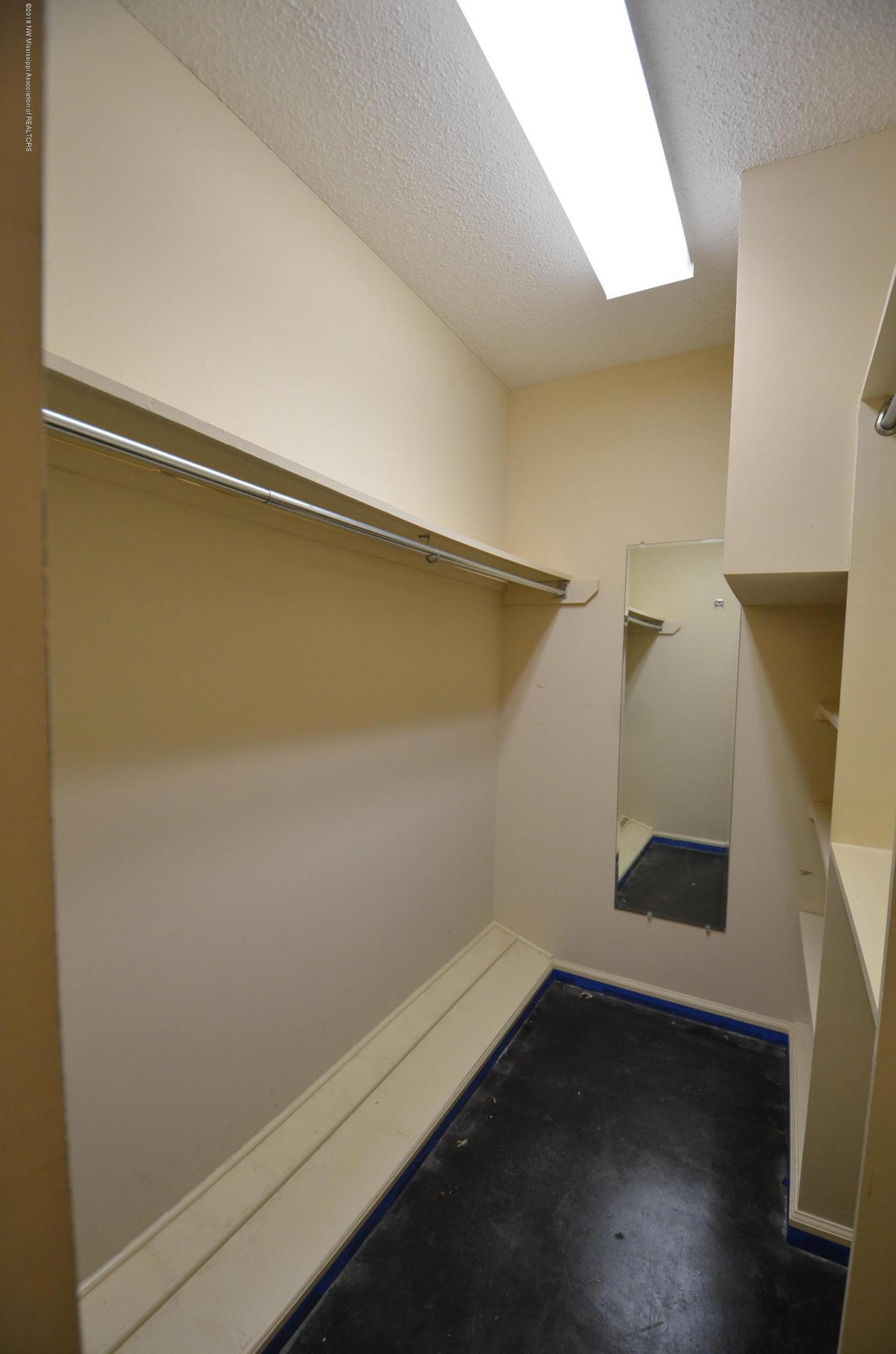3265 Getwell Road South Hernando, MS 38632 - Photo 23 of 33 Master closet2