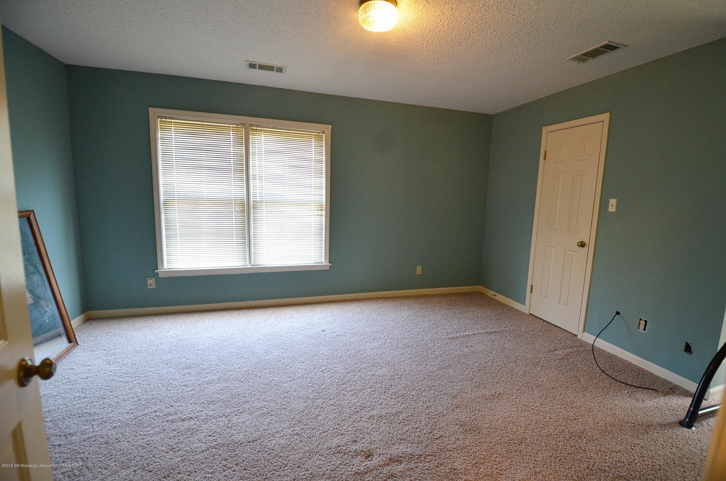 3265 Getwell Road South Hernando, MS 38632 - Photo 26 of 33 Bedroom 3
