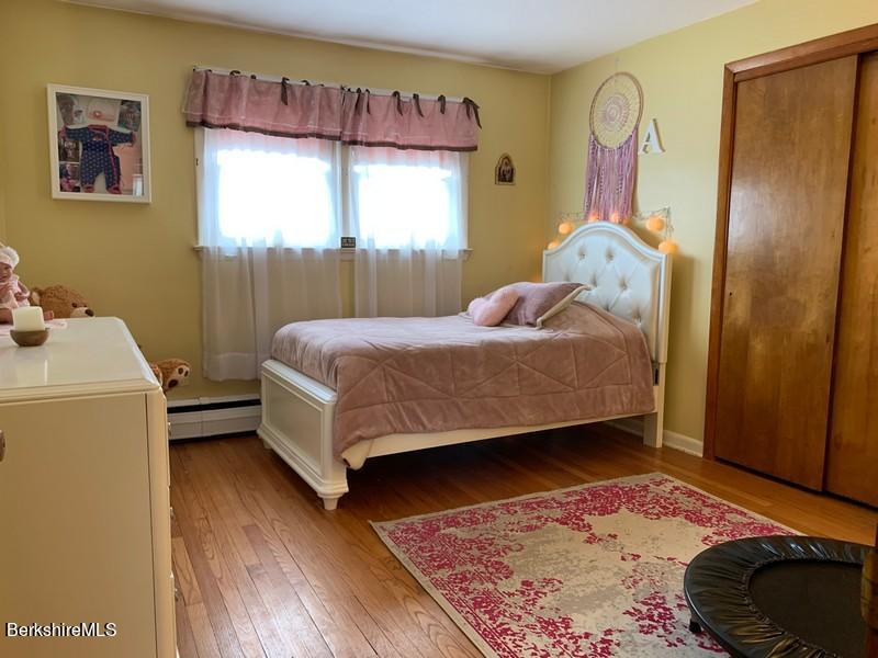 38 Oak Hill Road Pittsfield, MA 01201 - Photo 14 of 24 Bedroom 1