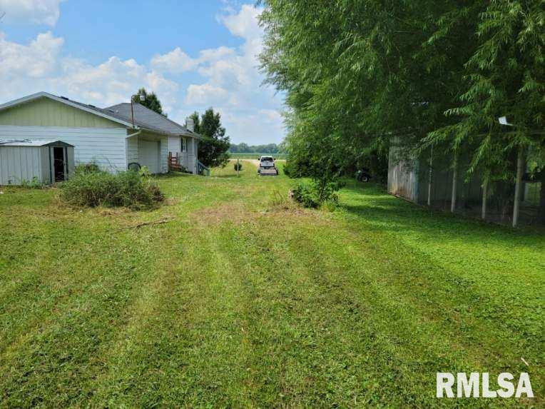 9524 South Mapleton Road Mapleton, IL 61547 - Photo 1 of 7