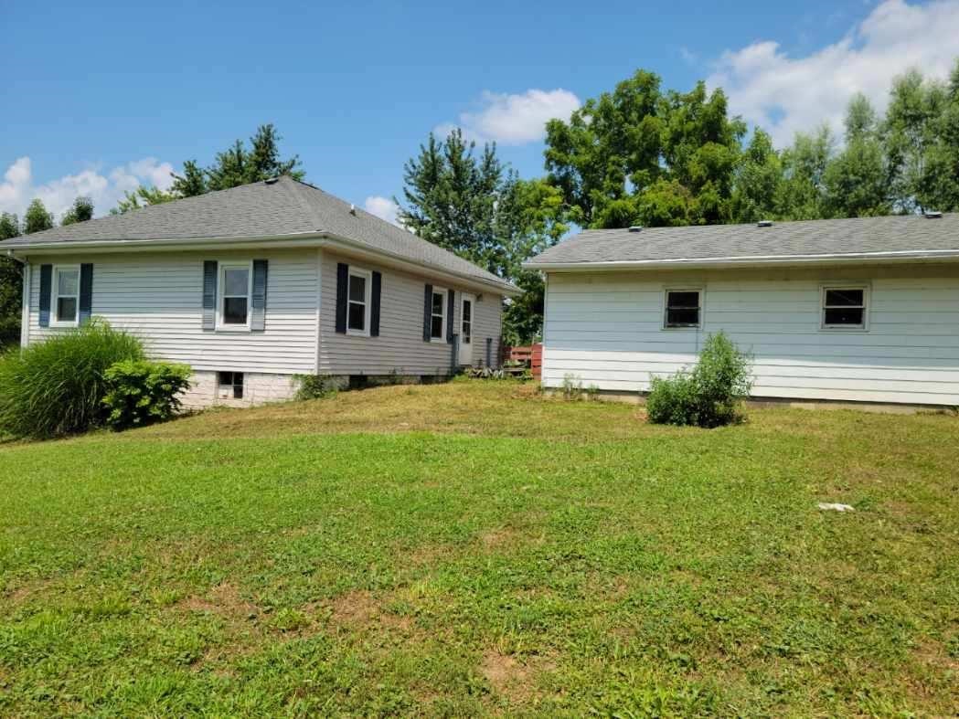 9524 South Mapleton Road Mapleton, IL 61547 - Photo 2 of 7