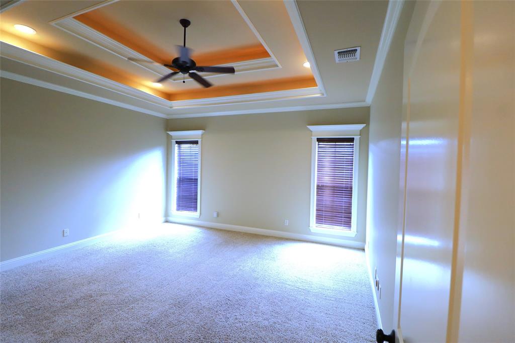 765 Dumaine Drive Bossier City, LA 71111 - Photo 13 of 20 a view of an empty room with a window