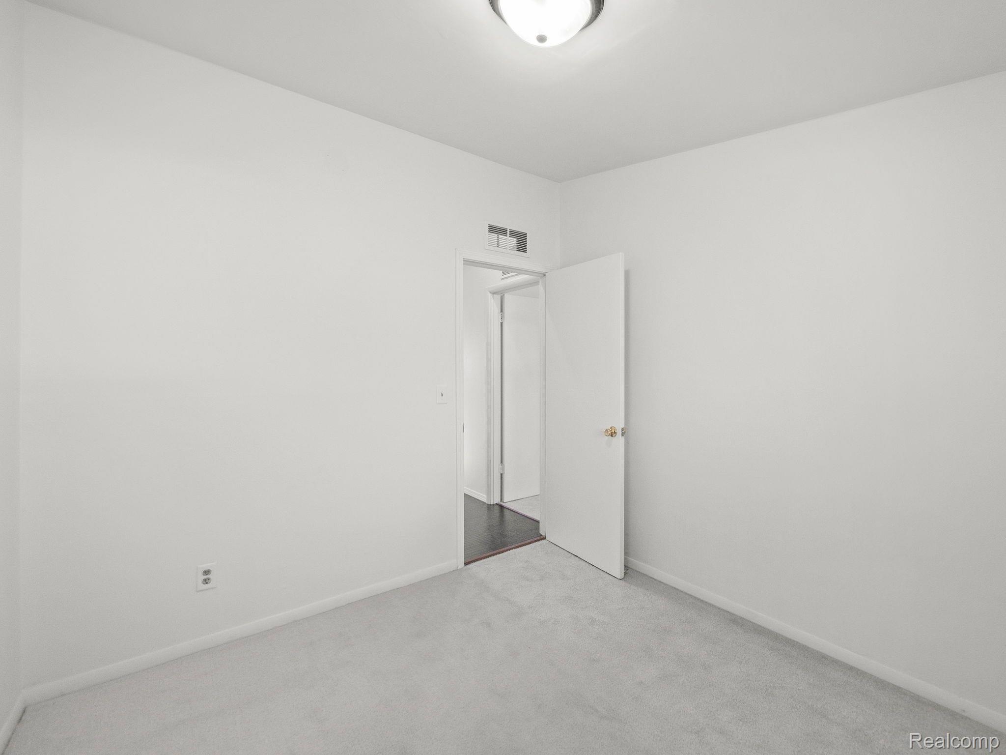 29701 Judith Street Inkster, MI 48141 - Photo 17 of 31 Gallery Image 17