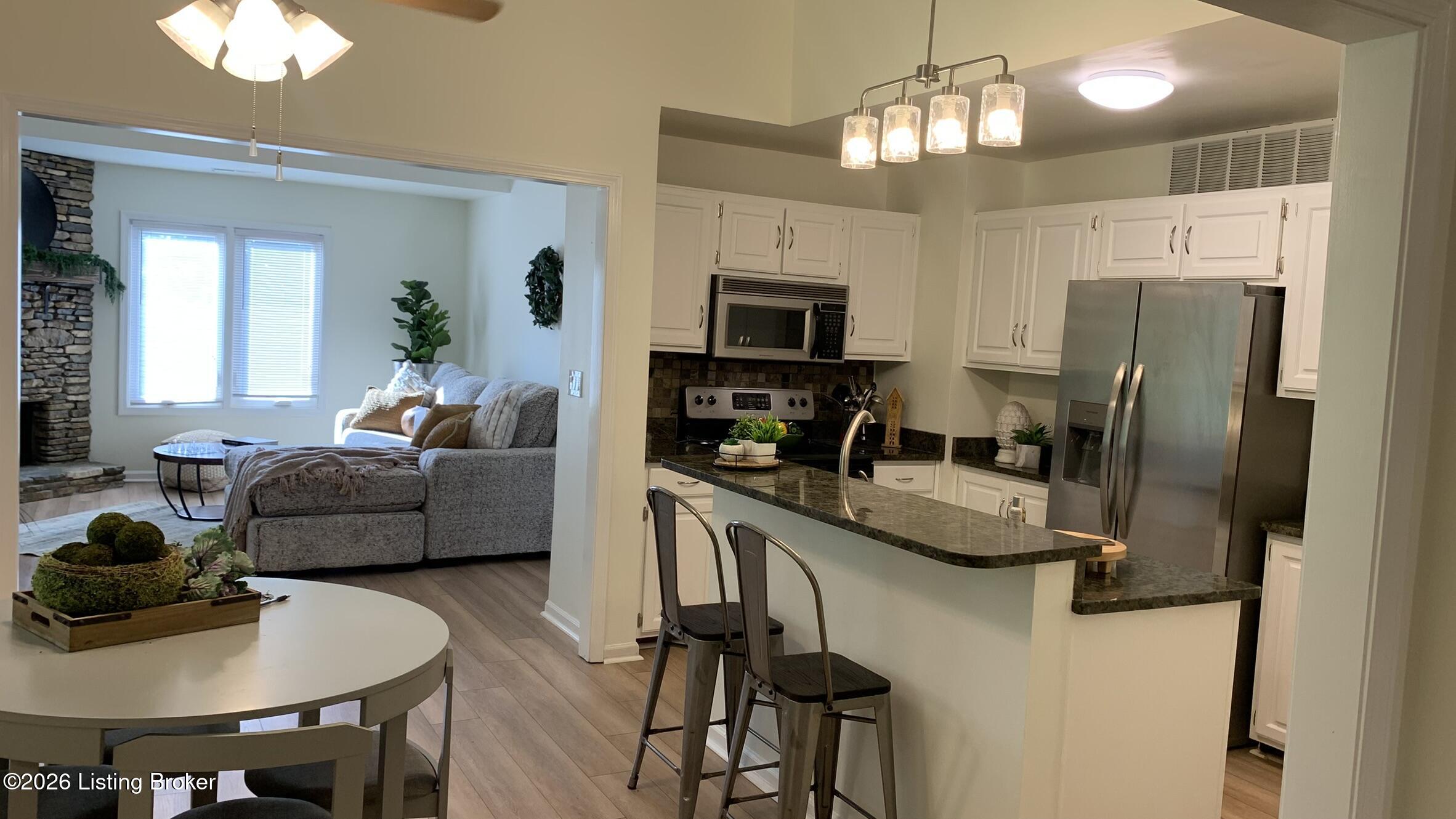 278 Moser Road Louisville, KY 40223 - Photo 7 of 65 FullSizeRender-5