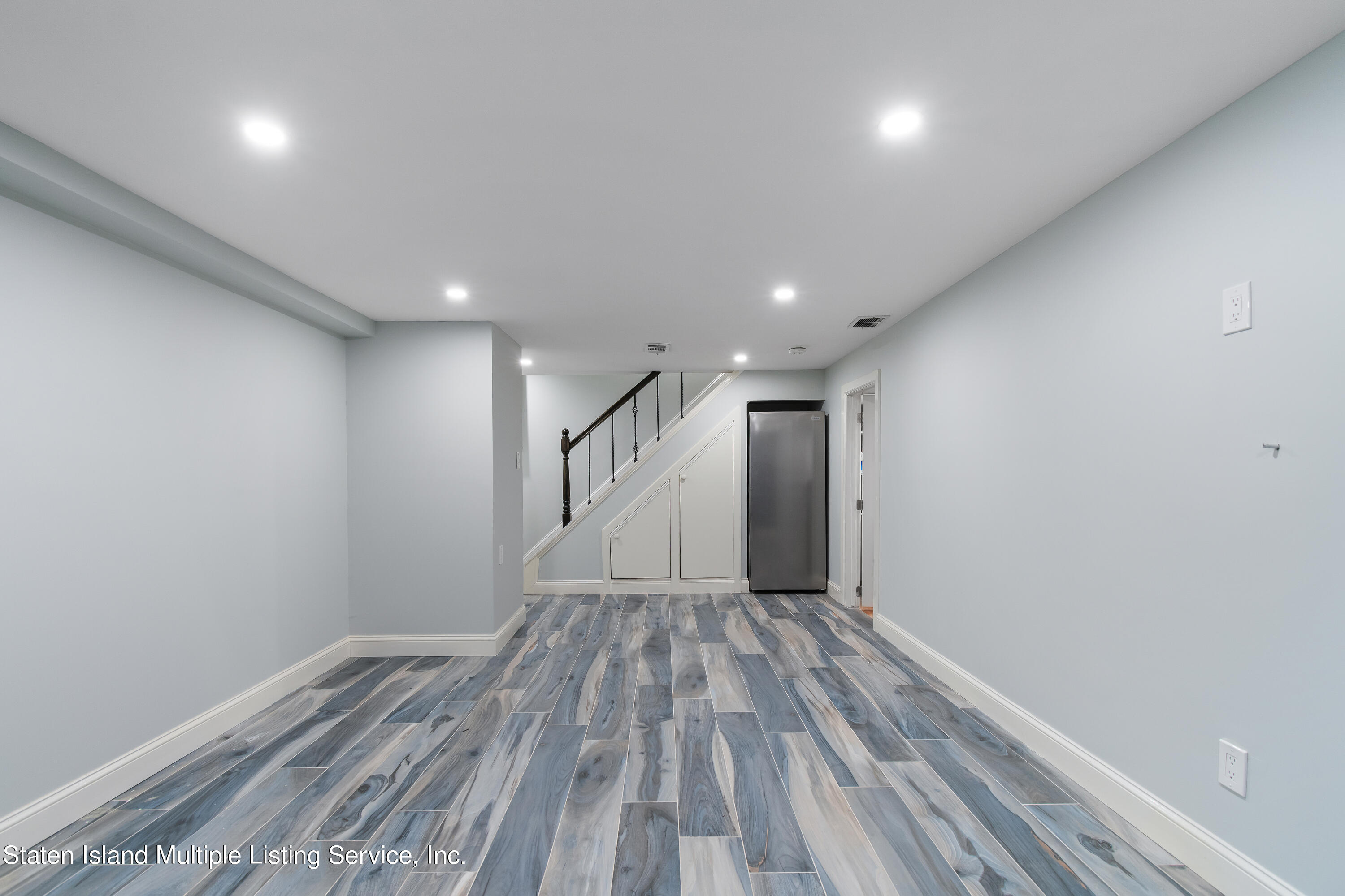 167 Sheraden Avenue Staten Island, NY 10314 - Photo 25 of 28 DSC_9295