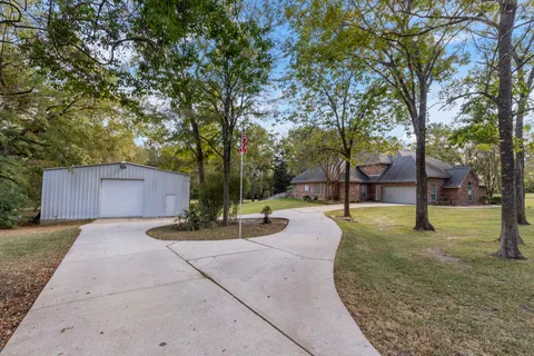 $995,000 | 20111 Hilltop Ranch Drive, Montgomery, TX 77316