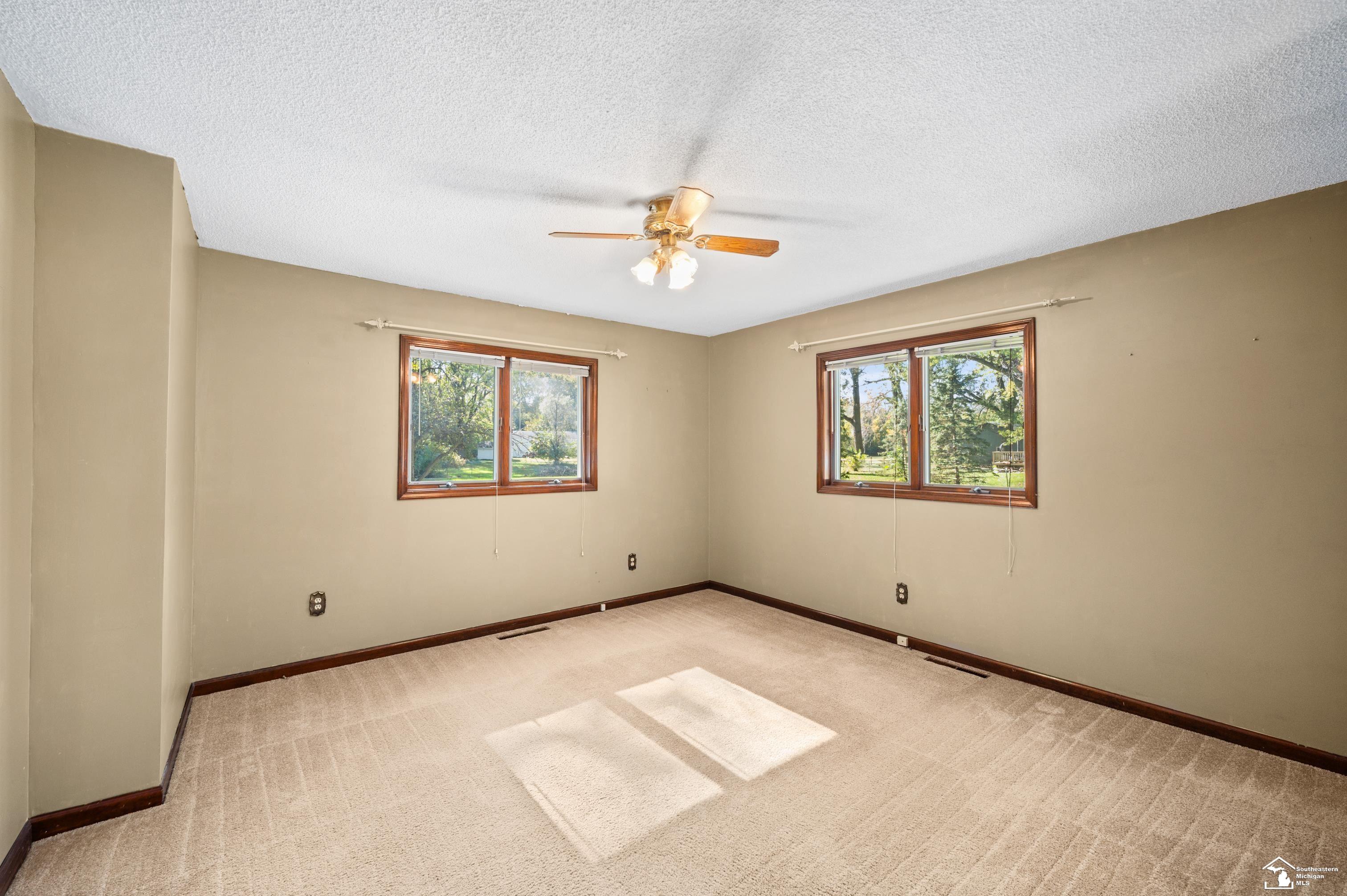 3785 Swartz Road La Salle, MI 48145 - Photo 14 of 24 50159051-d7173aa5-ee86-4435-89e6-f6f3e709600d.JPG
