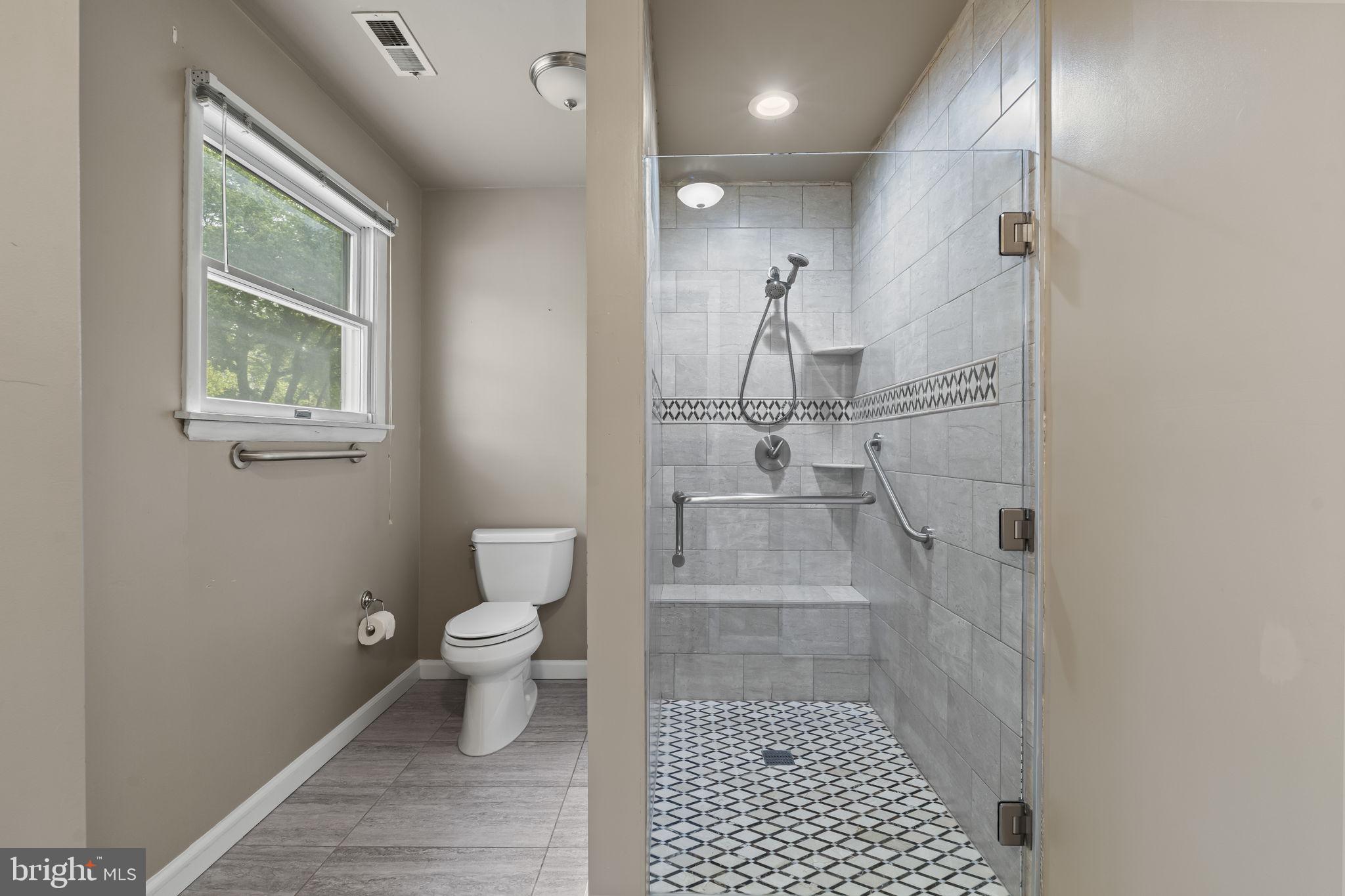 621 South Forklanding Road Maple Shade, NJ 08052 - Photo 29 of 45