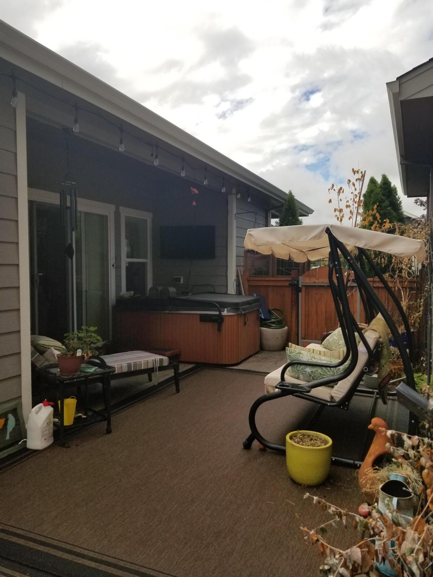 1168 Boulder Ridge Street Central Point, OR 97502 - Photo 31 of 36 patio off great room