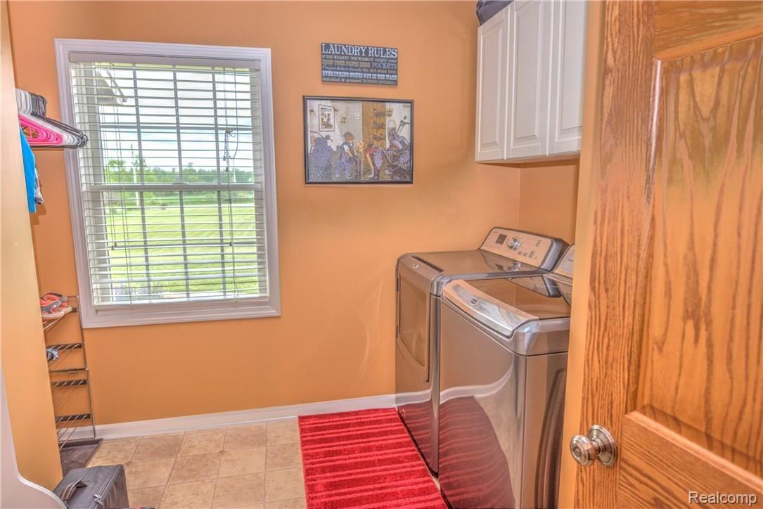 4390 Baldwin Road Grand Blanc, MI 48439 - Photo 32 of 41 HDR Laundry RoomNew (3007x2007).jpg