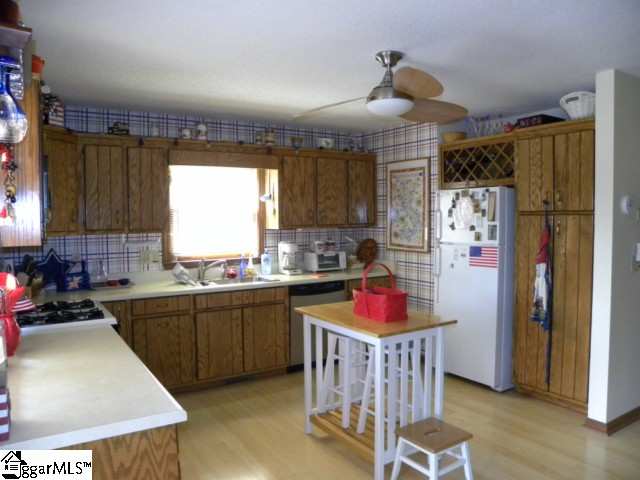 255 Jefferson Road West Union, SC 29696 - Photo 3 of 25 Gallery Image 3