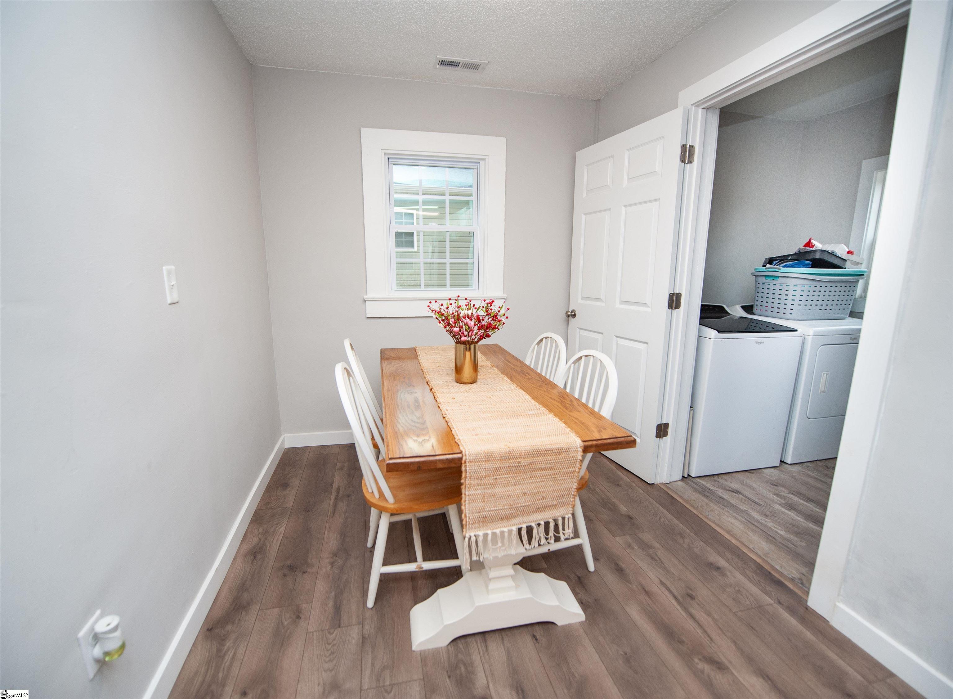 51 South Howard Street Inman, SC 29349 - Photo 8 of 21 Gallery Image 8