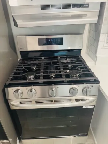 $229,000 | 1703 Hermon Avenue, Zion, IL 60099