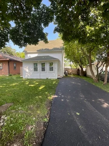 $229,000 | 1703 Hermon Avenue, Zion, IL 60099