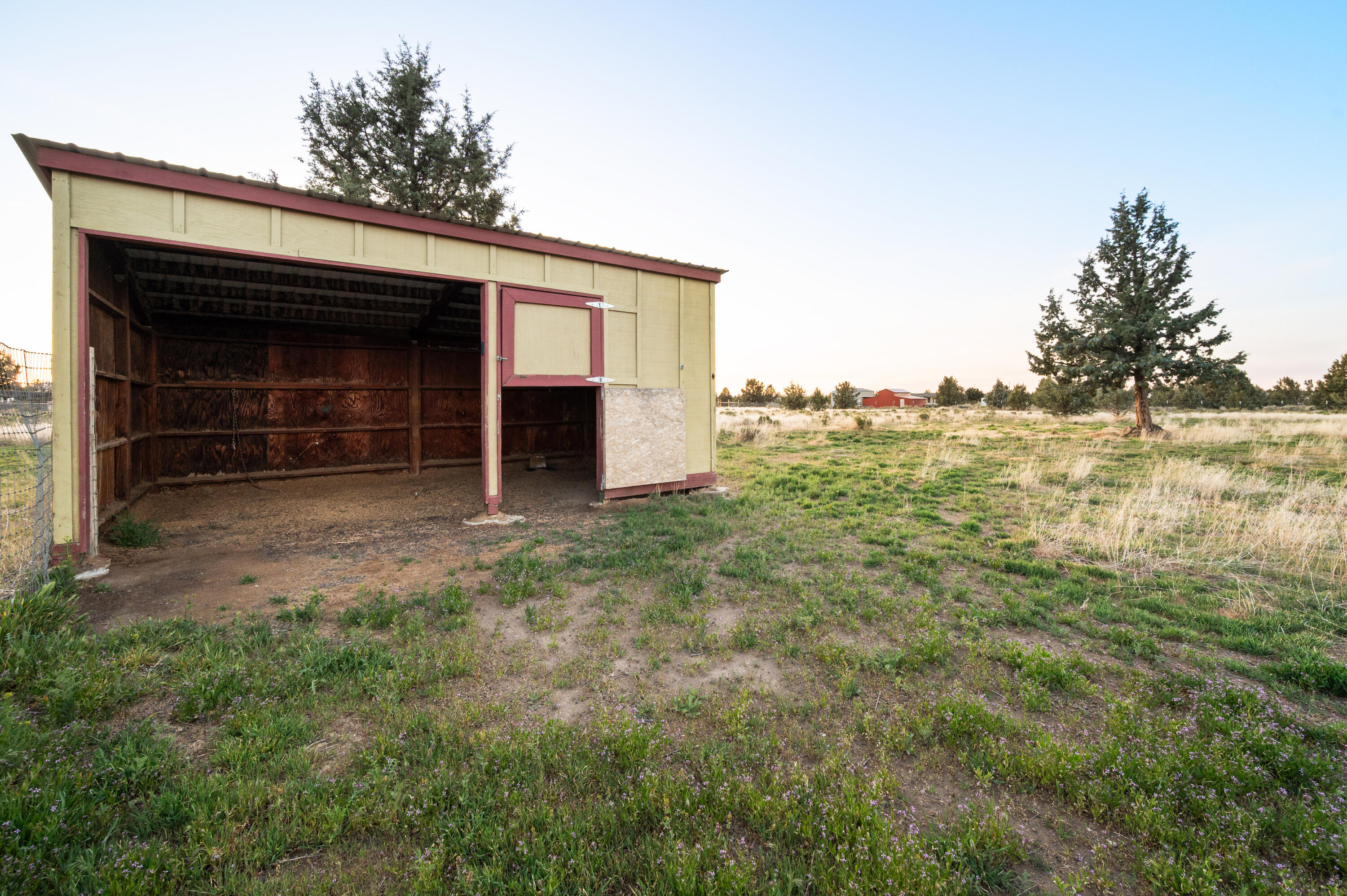 6216 Southwest Groundhog Road Terrebonne, OR 97760 - Photo 45 of 65 6216SWGroundhogRd-31