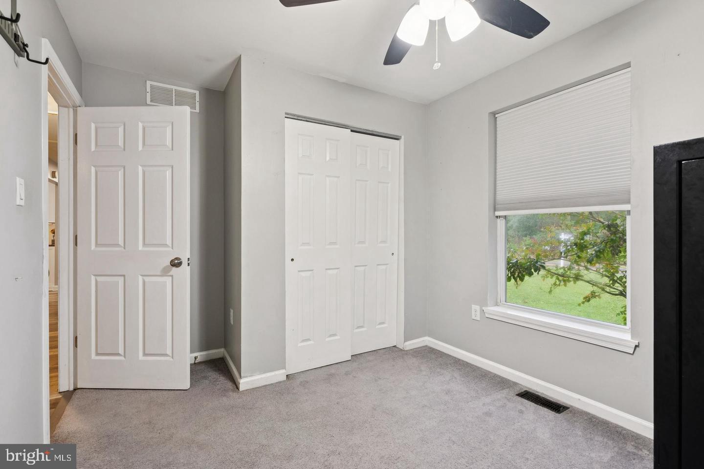 413 4th Avenue Chesilhurst, NJ 08089 - Photo 8 of 25
