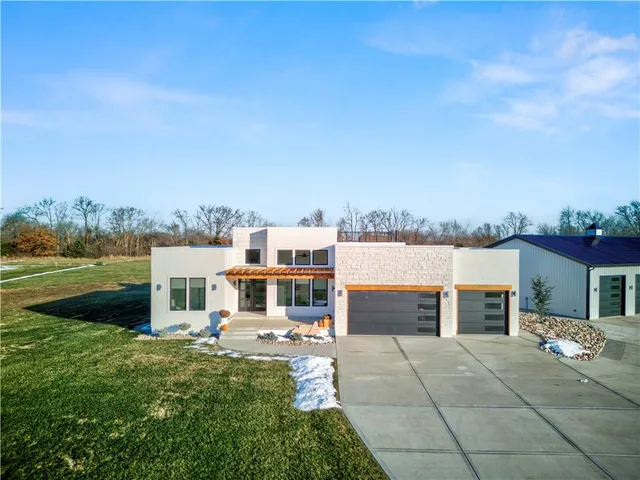 $1,395,000 | 6320 Northwest 164th Street, Smithville, MO 64089