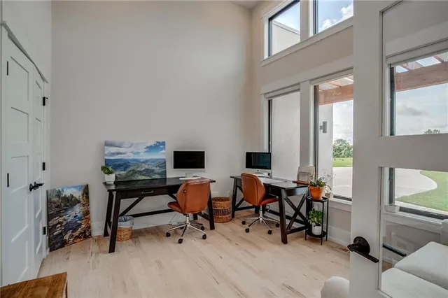 $1,395,000 | 6320 Northwest 164th Street, Smithville, MO 64089