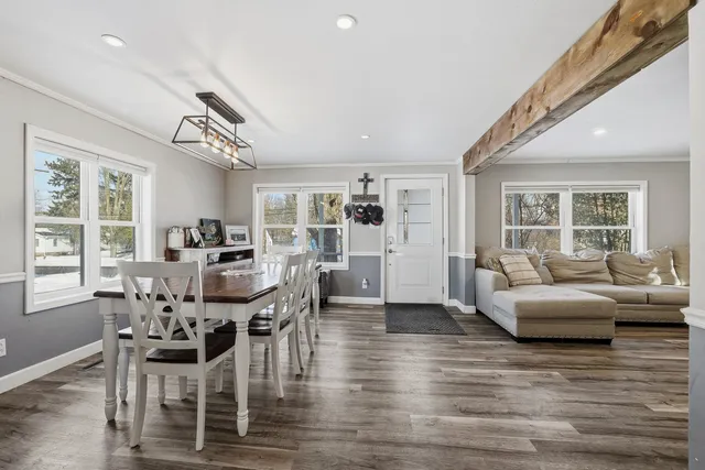 $270,000 | 1556 West River Drive, Stevens Point, WI 54481