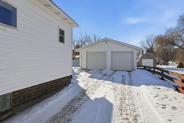 $270,000 | 1556 West River Drive, Stevens Point, WI 54481