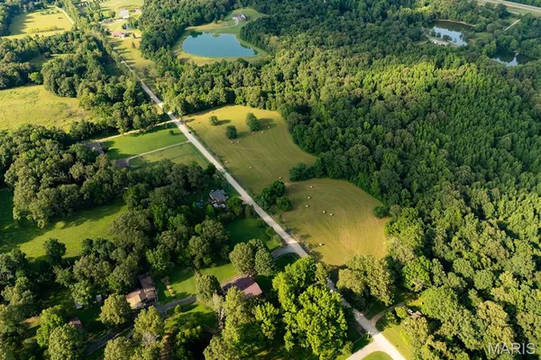 $895,000 | 14038 County Road 405, Dexter, MO 63841