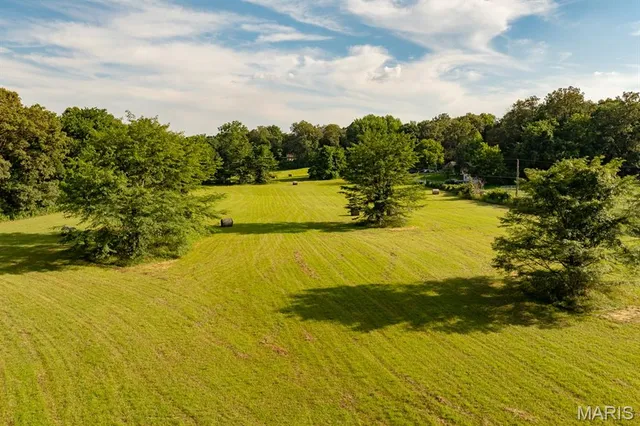 $895,000 | 14038 County Road 405, Dexter, MO 63841