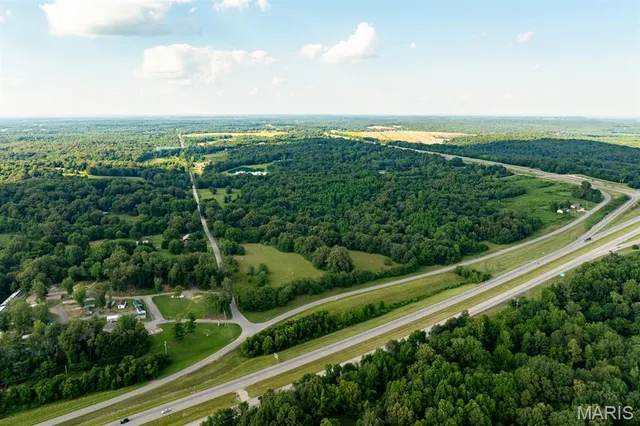 $895,000 | 14038 County Road 405, Dexter, MO 63841