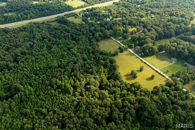 $895,000 | 14038 County Road 405, Dexter, MO 63841