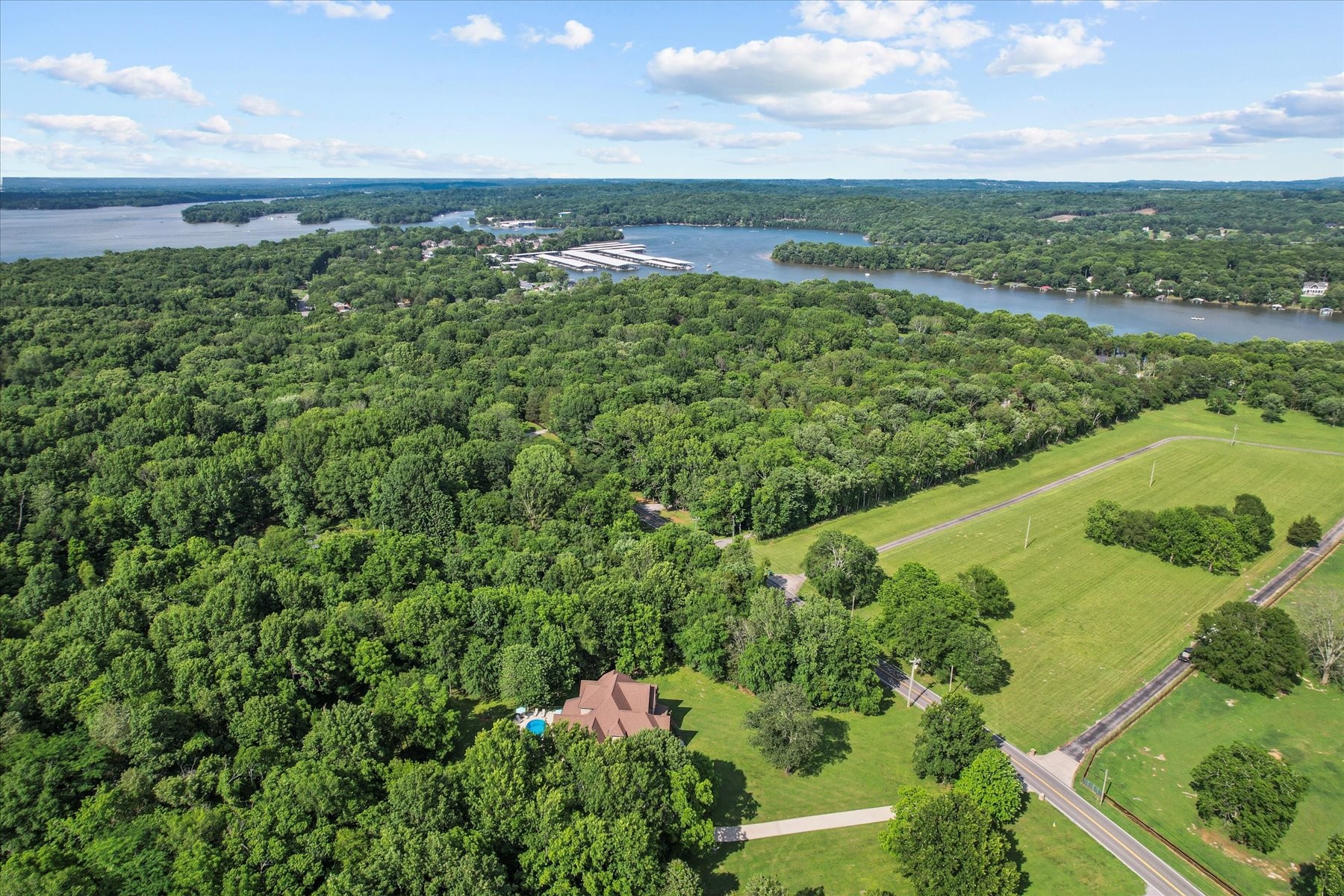 8311 Saundersville Road Mount Juliet, TN 37122 - Photo 65 of 70 a view of a garden with an outdoor seating