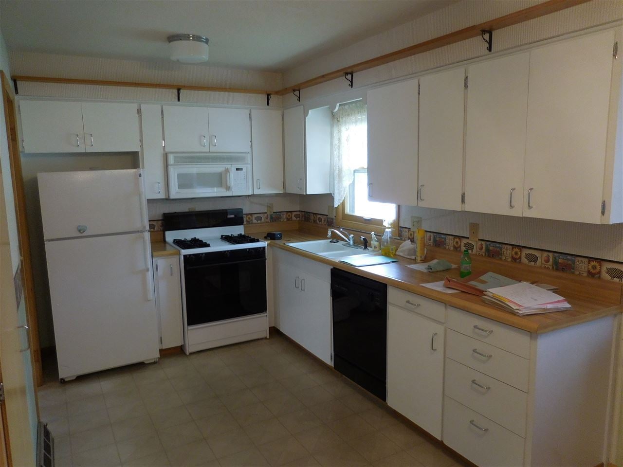 700 Main Street Hills, IA 52235 - Photo 4 of 21 Gallery Image 4