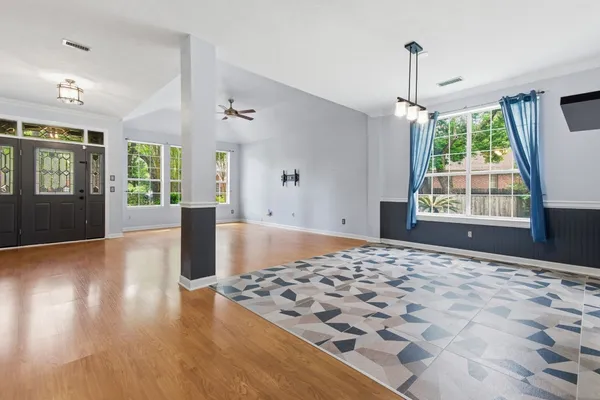 $550,000 | 60 West Twinberry Place, The Woodlands, TX 77381