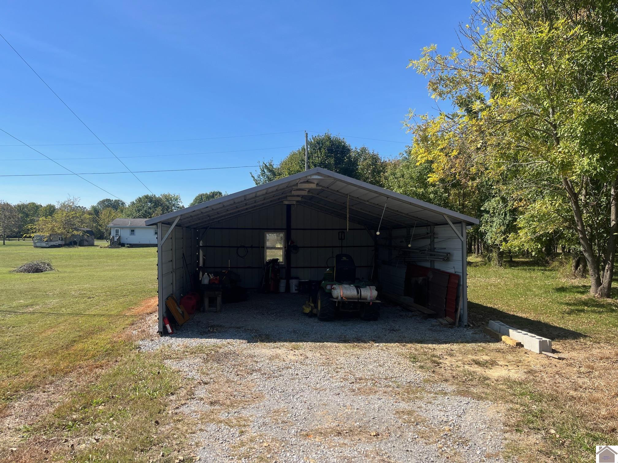 722 Henry Road Smithland, KY 42081 - Photo 5 of 16 Photo 5