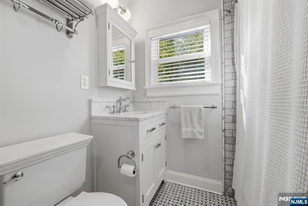 1116 Broad Street Bloomfield, NJ 07003 - Photo 15 of 33