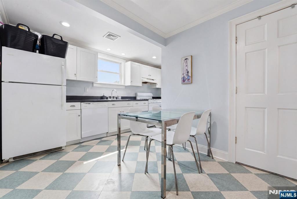 1116 Broad Street Bloomfield, NJ 07003 - Photo 22 of 33