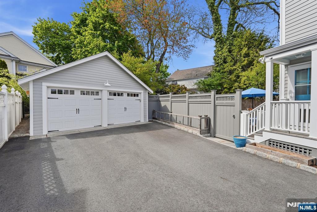 1116 Broad Street Bloomfield, NJ 07003 - Photo 3 of 33