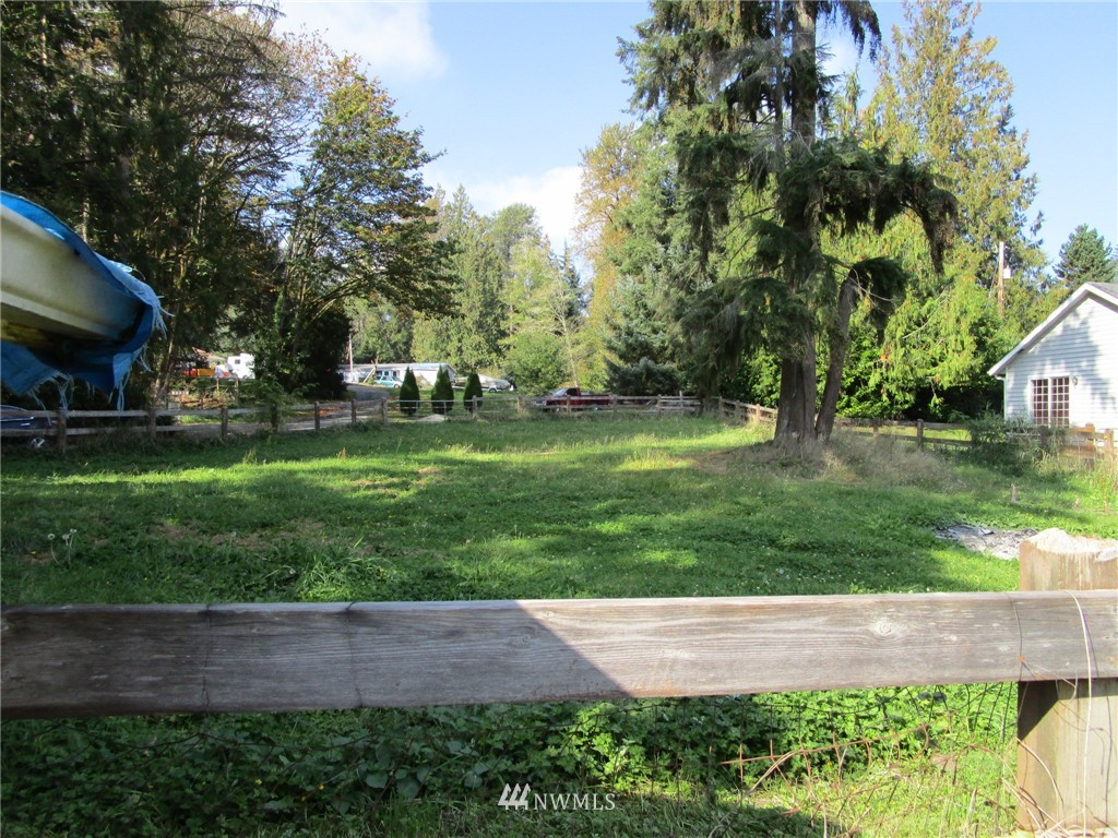 22415 Dubuque Road Snohomish, WA 98290 - Photo 17 of 24