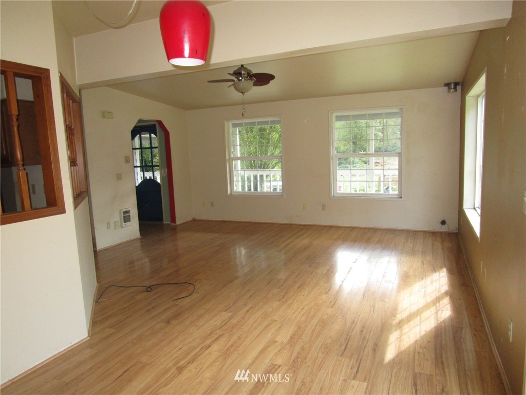 22415 Dubuque Road Snohomish, WA 98290 - Photo 4 of 24