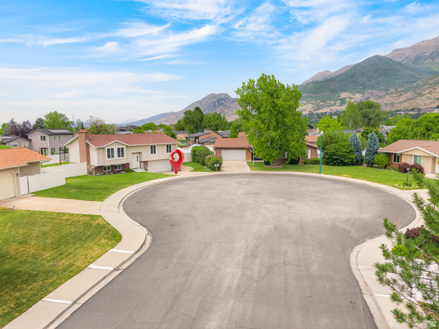 985 North 520 East Orem, UT 84097 - Photo 52 of 68