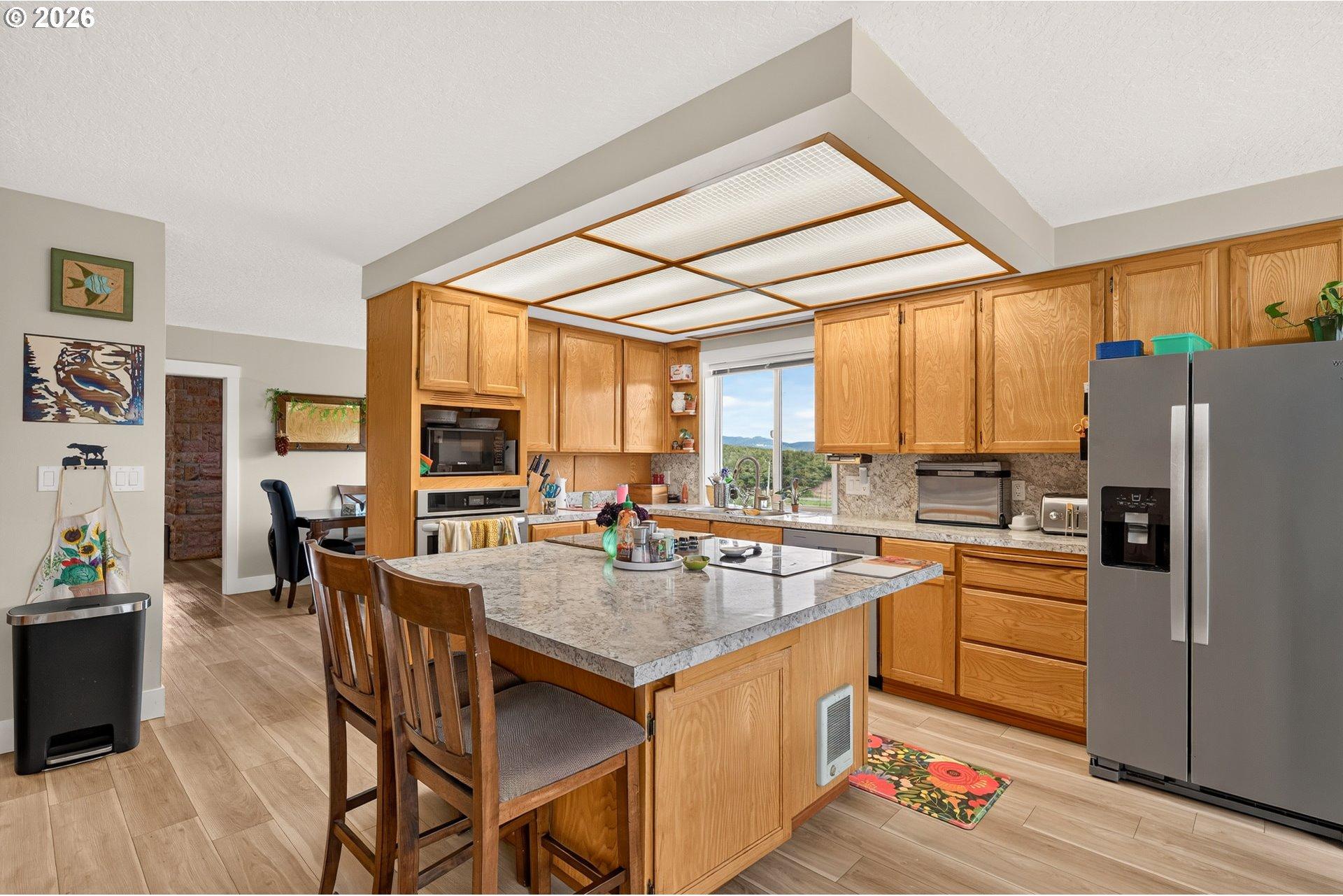 12345 Southwest Spring Hill Road Gaston, OR 97119 - Photo 19 of 47 Kitchen