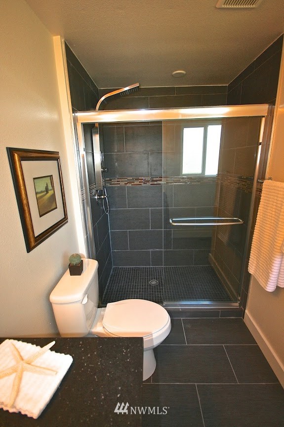 10911 Southeast 186th Street Renton, WA 98055 - Photo 7 of 12