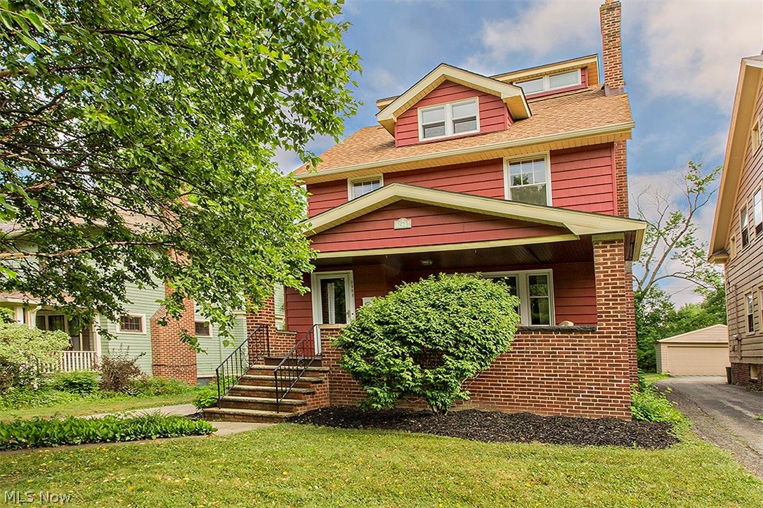 3253 Bradford Road Cleveland, OH 44118 - Photo 1 of 34