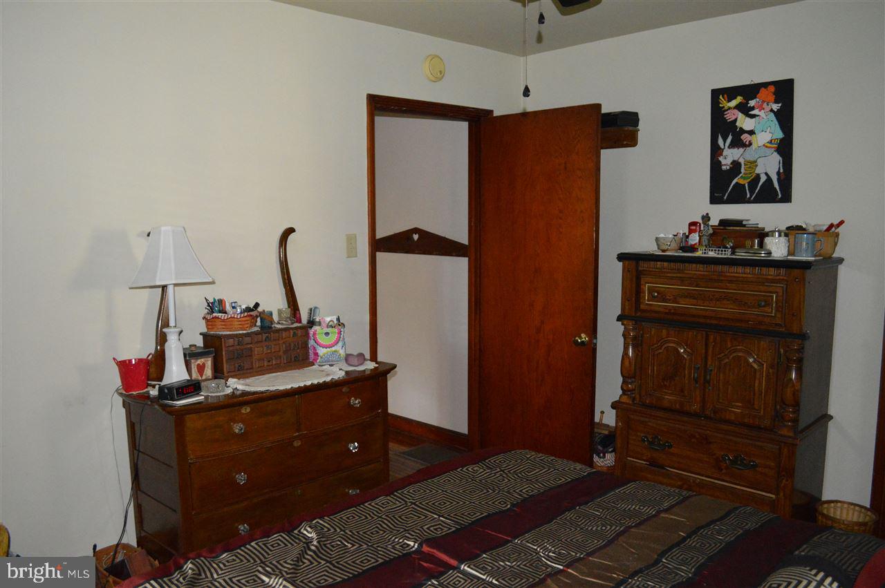 137 Reynolds Mill Road York, PA 17403 - Photo 16 of 31 Gallery Image 16