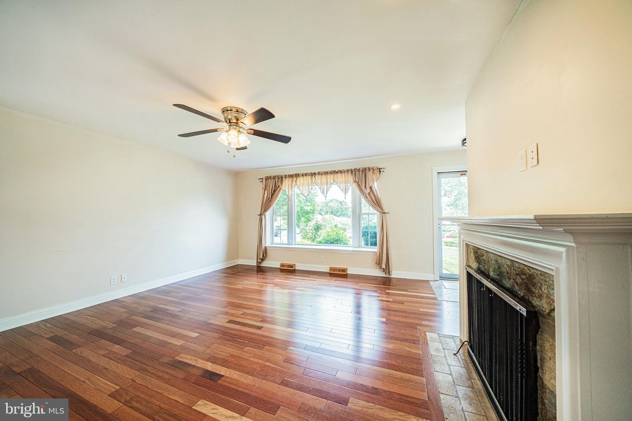 1427 Shoemaker Road Abington, PA 19001 - Photo 13 of 35