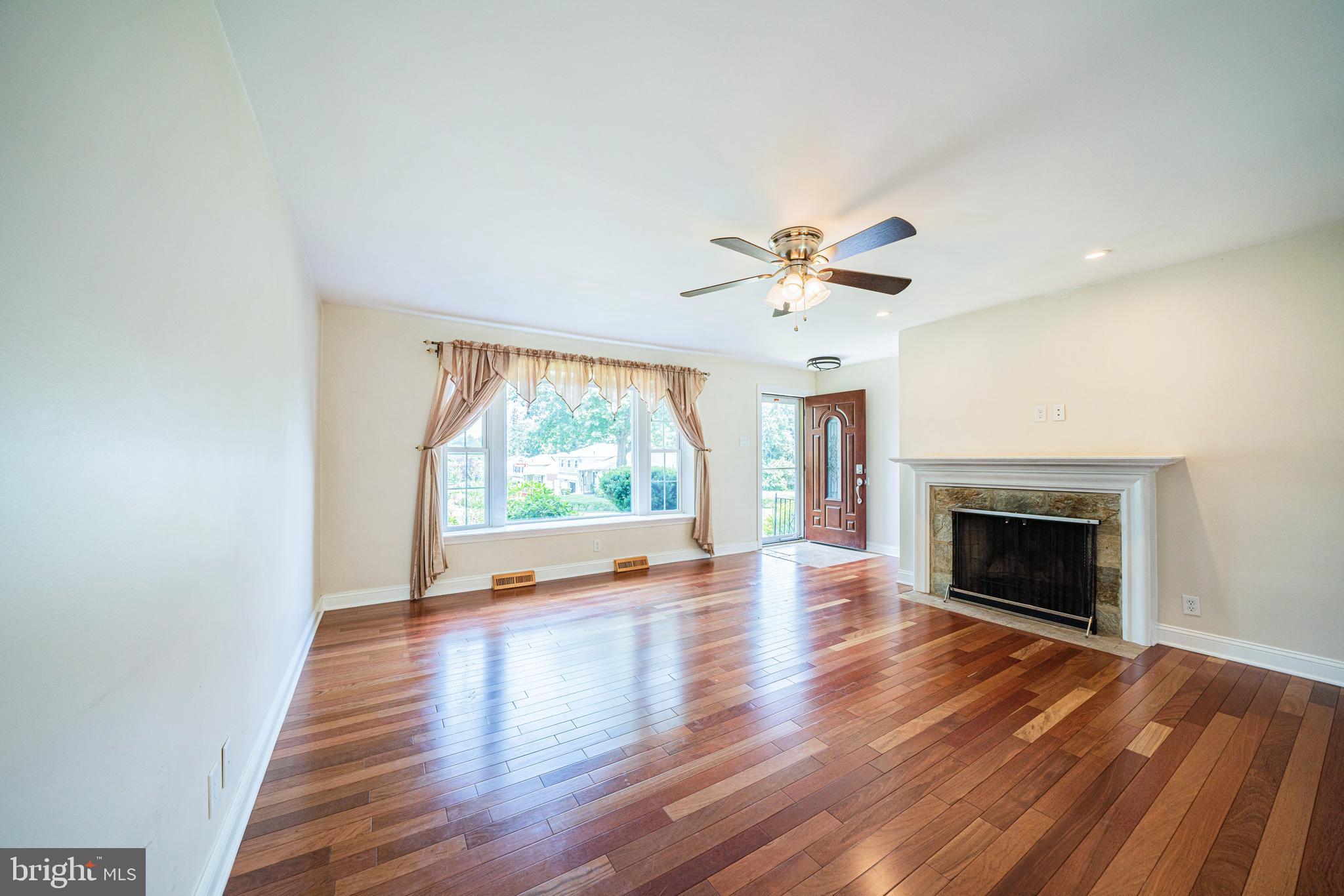1427 Shoemaker Road Abington, PA 19001 - Photo 16 of 35