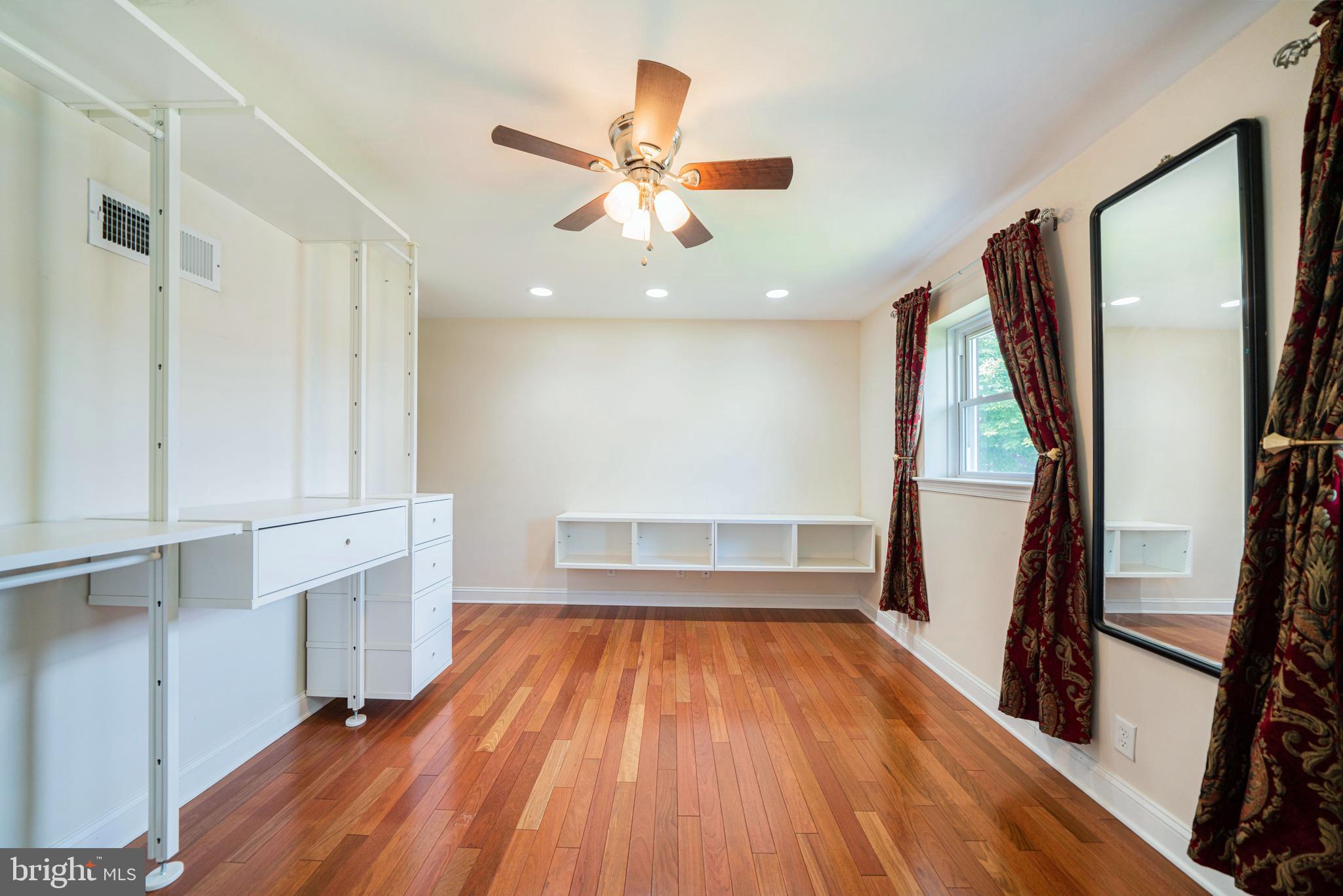 1427 Shoemaker Road Abington, PA 19001 - Photo 25 of 35